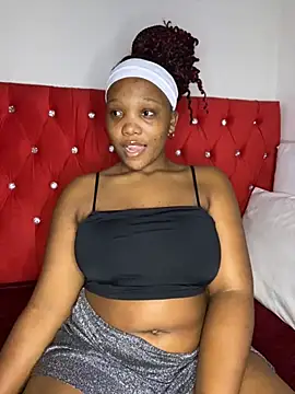 Snapshot of Beyoncex05 chatting on October 2025 01:03:02 AM Beyoncex05 online show from October 2025 01:03:02 AM