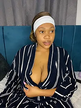 Snapshot of CuteSexyBoobz chatting on September 2025 09:14:02 PM CuteSexyBoobz online show from September 2025 09:14:02 PM