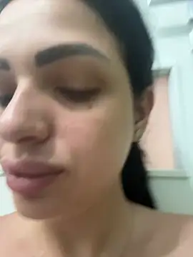 IrisRossie online show from July 2026 05:49:01 AM