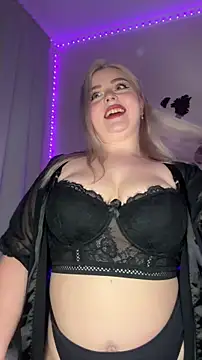 April Vancee online show from November 2025 04:20:02 PM