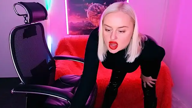 Miss Alice Silver online show from September 2025 08:13:02 PM