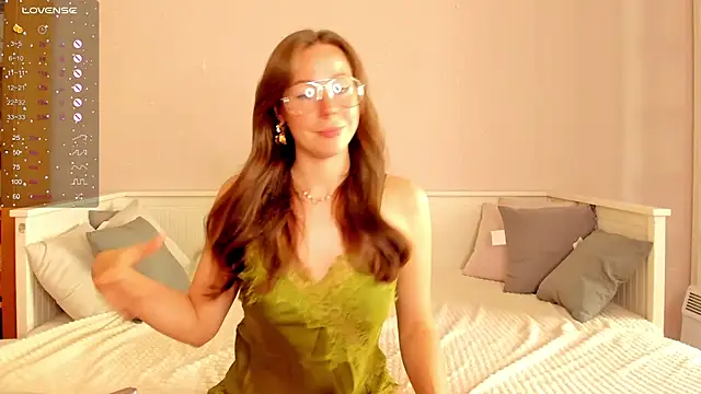 Snapshot of pusi_musi chatting on June 2026 02:18:02 PM pusi musi online show from June 2026 02:18:02 PM