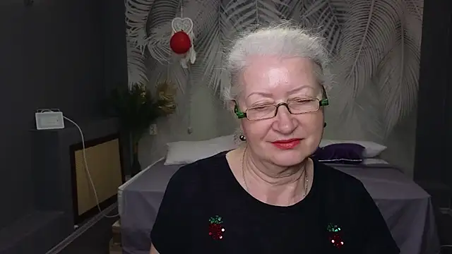 Maya Mayflower online show from March 2025 12:33:02 PM