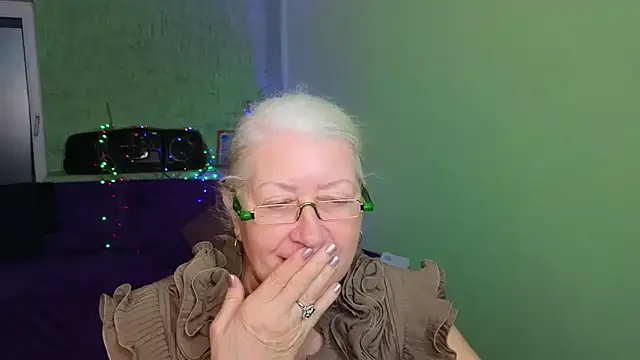 Maya Mayflower online show from March 2025 03:29:02 PM