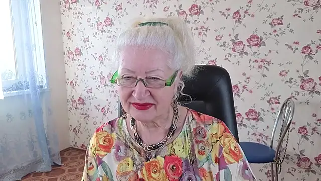 Maya Mayflower online show from September 2025 04:03:01 AM