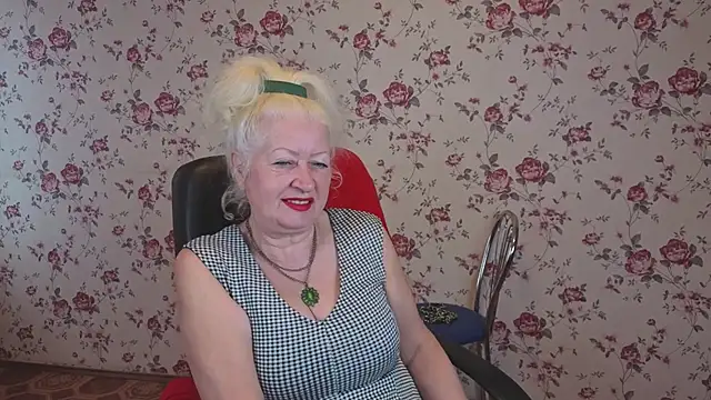 Maya Mayflower online show from October 2025 04:10:02 AM