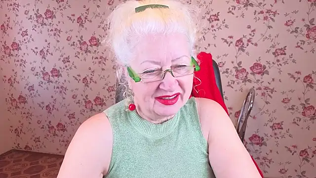 Maya Mayflower online show from October 2025 04:02:02 AM