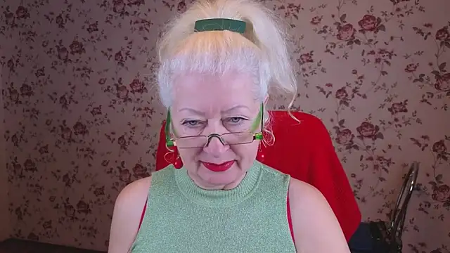 Maya Mayflower online show from November 2025 03:53:02 AM