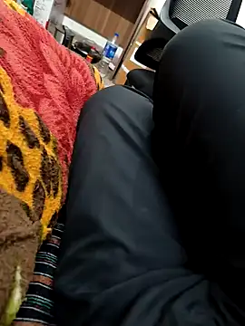 Snapshot of mk76-12 chatting on March 2025 04:24:02 PM mk76-12 online show from March 2025 04:24:02 PM