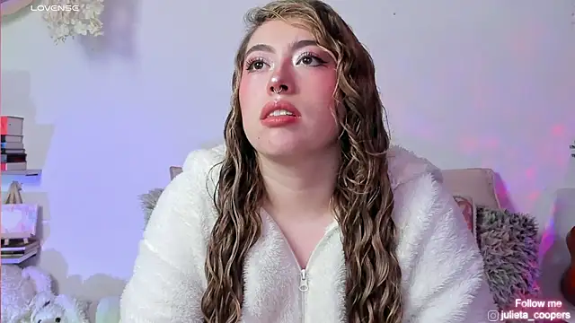 julieta cooper20 online show from March 2026 03:46:02 AM