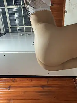 Snapshot of dianagomes2511 chatting on March 2025 03:16:01 AM dianagomes2511 online show from March 2025 03:16:01 AM