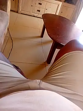 Snapshot of Latte1204 chatting on March 2025 12:45:02 PM Latte1204 online show from March 2025 12:45:02 PM