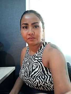 Ariana Rodriguez online show from October 2025 02:40:02 PM