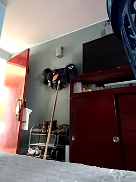 Ariana Rodriguez online show from November 2025 03:34:02 PM