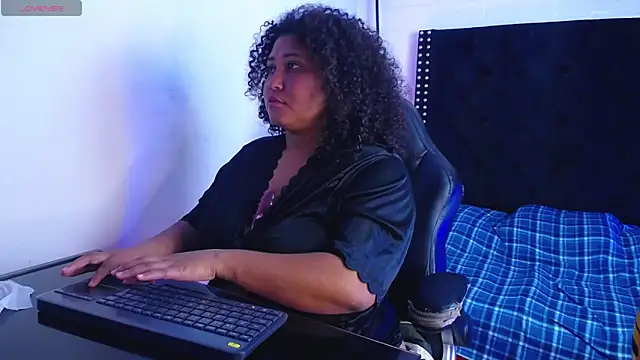 Ayliinn  online show from March 2025 06:08:01 AM