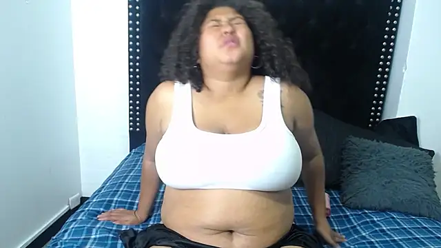 Ayliinn  online show from March 2025 07:04:02 AM