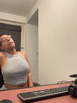 Melia Rayne online show from March 2026 10:34:02 AM