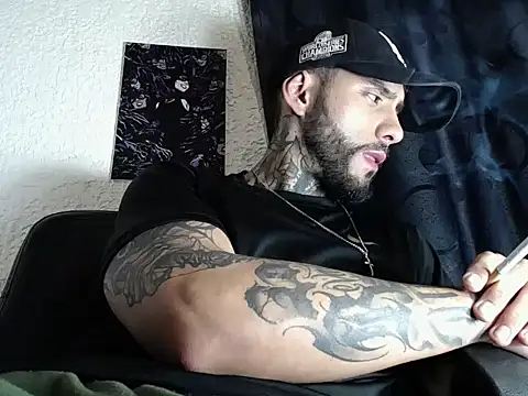 Snapshot of dante_d_angelo_ chatting on September 2025 07:22:02 AM dante d angelo online show from September 2025 07:22:02 AM