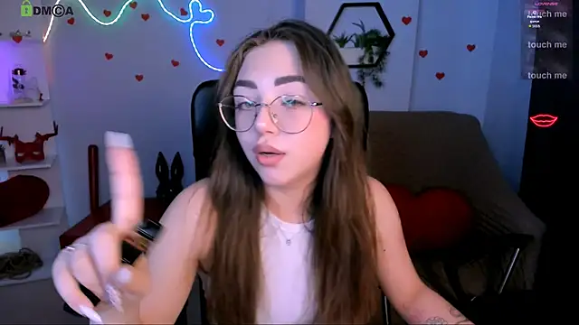 kiki swan online show from May 2026 09:47:01 AM