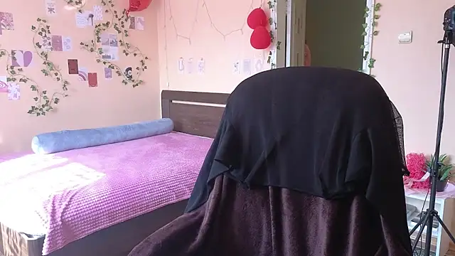 Wane Witch online show from March 2026 07:08:02 AM