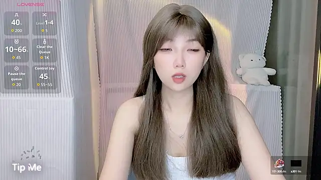 Evelyn-168 online show from October 2025 02:02:01 PM