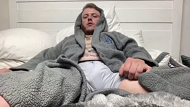 Snapshot of Thegreatwhitepipe chatting on September 2025 08:36:02 AM Thegreatwhitepipe online show from September 2025 08:36:02 AM