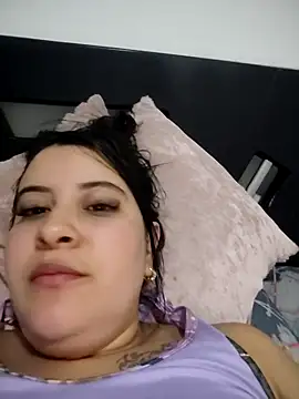 Snapshot of mialorents chatting on November 2025 03:56:01 AM mialorents online show from November 2025 03:56:01 AM