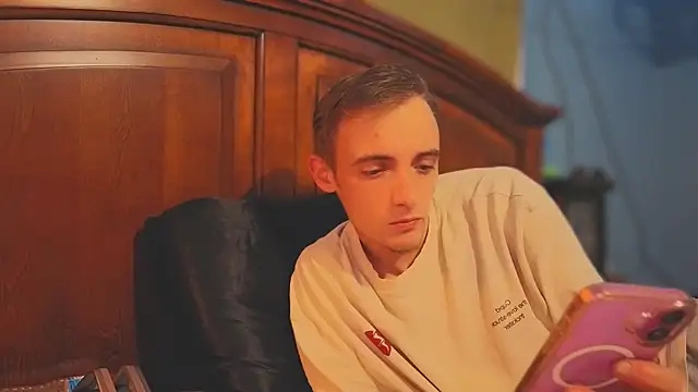 Ilovepussy1911 online show from April 2026 03:22:01 AM