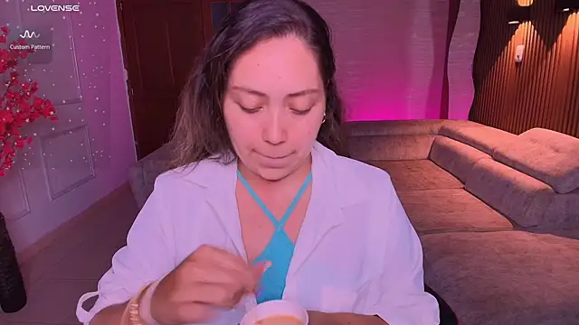 heidy johns online show from April 2026 03:11:01 AM