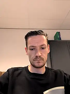 Snapshot of arnoanro chatting on March 2026 01:06:01 PM arnoanro online show from March 2026 01:06:01 PM
