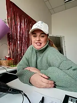 Snapshot of Juicy_PeachLux chatting on October 2025 09:42:01 AM Juicy PeachLux online show from October 2025 09:42:01 AM