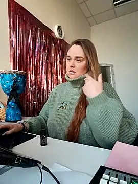 Snapshot of Juicy_PeachLux chatting on November 2025 07:41:02 AM Juicy PeachLux online show from November 2025 07:41:02 AM