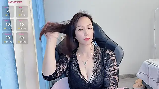 Dewluna online show from March 2025 03:26:01 AM