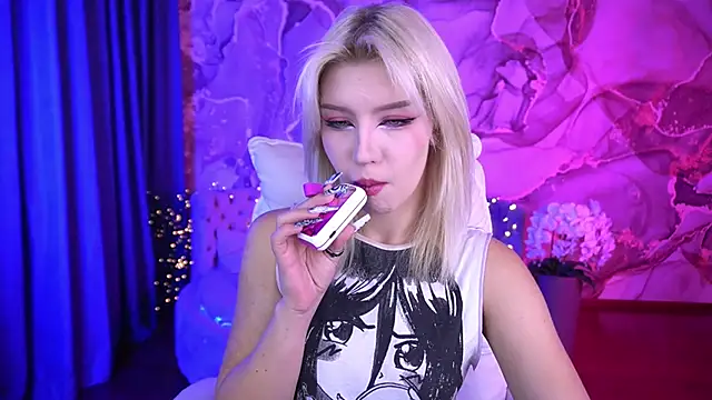 SelenaIris online show from October 2025 06:44:01 AM