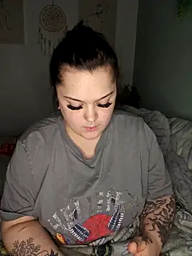 Saucy-Serenity online show from March 2026 02:33:02 AM