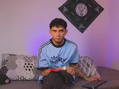 samevansx  online show from September 2025 04:23:02 PM