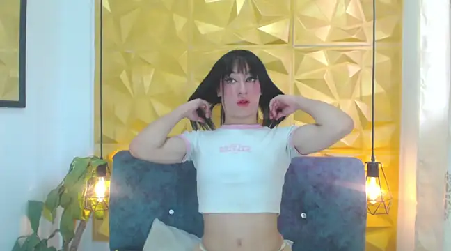 Small Hot19 online show from March 2025 05:27:01 PM