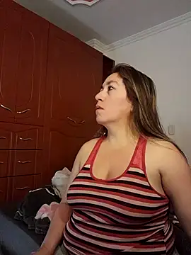 Luna-nevada online show from October 2025 10:37:01 AM