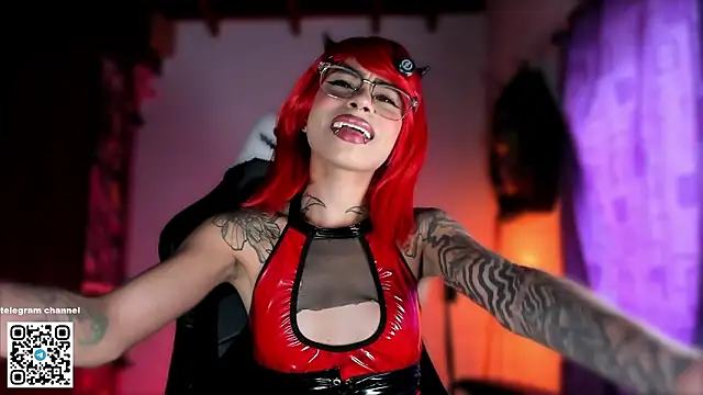 Snapshot of sofiafenty chatting on February 2026 06:58:01 PM sofiafenty online show from February 2026 06:58:01 PM