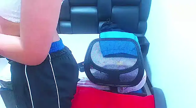 Snapshot of XxxReinaSexyBodyxxX777 chatting on March 2025 05:17:02 PM XxxReinaSexyBodyxxX777 online show from March 2025 05:17:02 PM