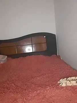 esmeralda jadees online show from March 2025 01:28:01 AM