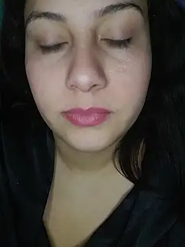 esmeralda jadees online show from March 2025 06:23:02 PM