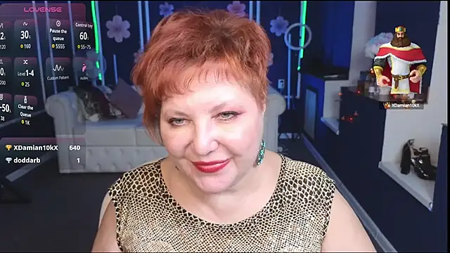 Kira Kenet online show from October 2025 02:38:02 PM