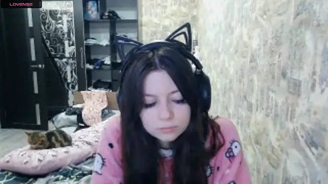 RendyDow online show from November 2025 10:29:01 AM