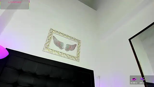 Lola Blondie online show from September 2025 12:10:01 PM