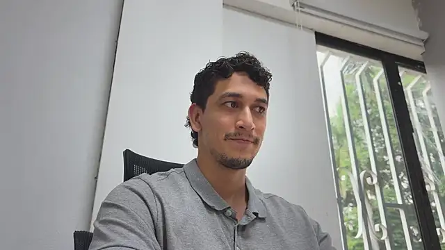 chicoinhibido online show from April 2026 03:48:02 PM