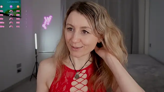   Milana     online show from April 2026 02:55:02 PM