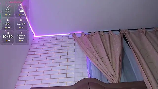 Snapshot of ANDROMEEDA chatting on February 2026 07:18:01 AM ANDROMEEDA online show from February 2026 07:18:01 AM