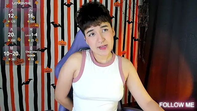 emma cute7 online show from October 2025 02:15:01 AM