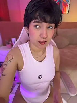 emma cute7 online show from August 2026 09:44:01 AM